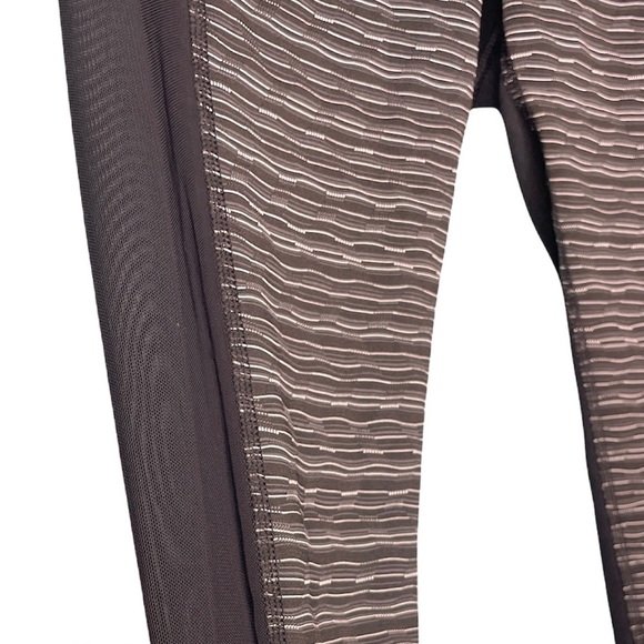 90 Degree By Reflex Gray & Black With Mesh Side Panels Leggings Small Gym - Picture 3 of 10